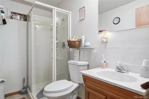 Bath - 497 Woodside Dr, Pine, CO 80470 photo 6 of 6