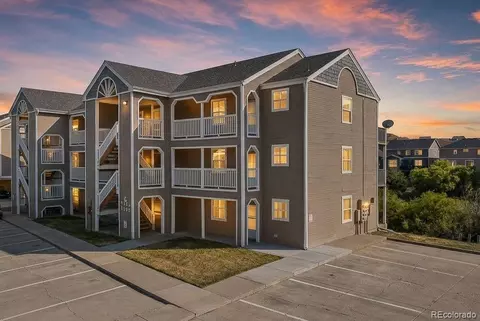 1141 S Gilbert St #204, Castle Rock, CO 80104