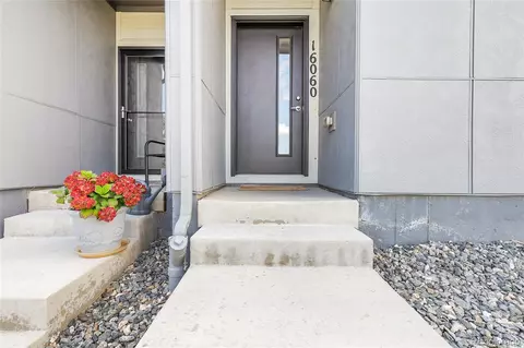 16060 E 47th Dr, Denver, CO 80239 photo 3