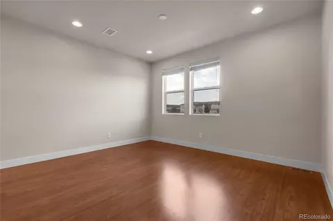 16060 E 47th Dr, Denver, CO 80239 photo 5