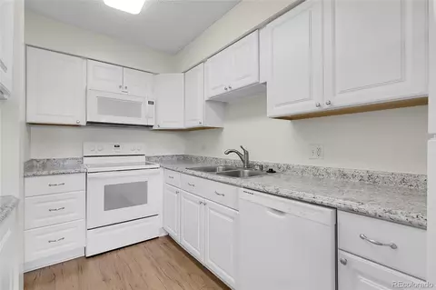 7110 S Gaylord St #M3, Centennial, CO 80122
