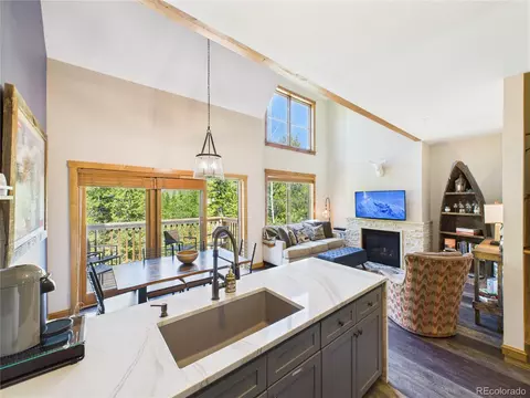 27 Lake Ridge Cir #1842, Dillon, CO 80435