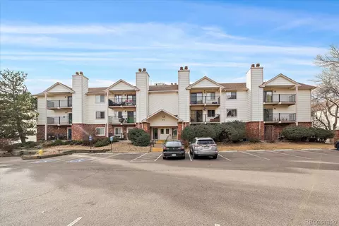 471 S Kalispell Way #101, Aurora, CO 80017