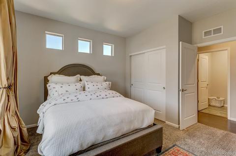 19801 E 53rd Ave, Denver, CO 80249 photo 5