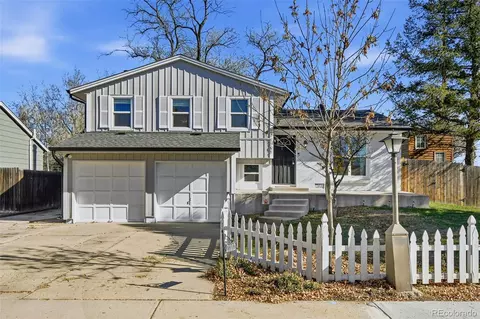 2102 Lincoln St, Longmont, CO 80501