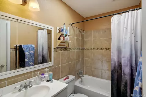 Bath - 17796 E Mexico Dr, Aurora, CO 80017 photo 1 of 3