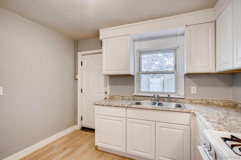 3745 Monroe St, Denver, CO 80205 photo 3