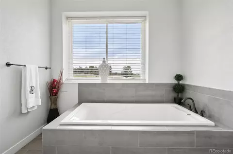 1180 Antelope Dr W, Bennett, CO 80102 photo 17