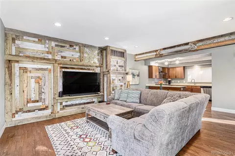 1624 N Gilpin St, Denver, CO 80218
