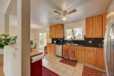 4817 E 110th Pl, Thornton, CO 80233 photo 11