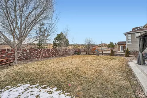 Exterior - 6765 S Quantock Way, Aurora, CO 80016 photo 4 of 8