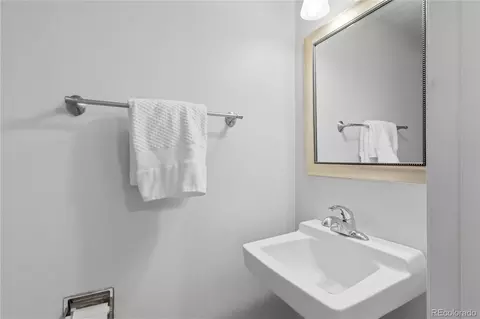 Bath - 9195 E Lehigh Ave #183, Denver, CO 80237 photo 1 of 3