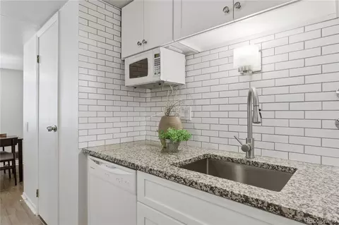 Kitchen - 9195 E Lehigh Ave #183, Denver, CO 80237 photo 2 of 3