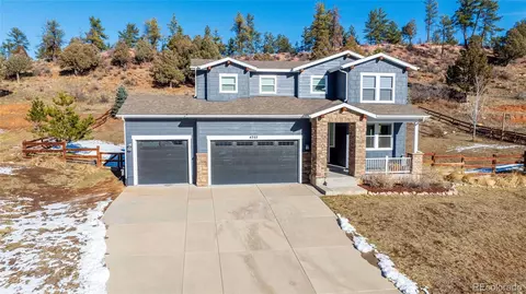 4285 Mohawk Dr, Larkspur, CO 80118