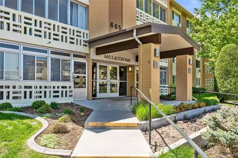 665 S Alton Way #8C, Denver, CO 80247