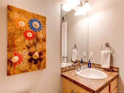 8061 E 26th Ave, Denver, CO 80238 photo 33