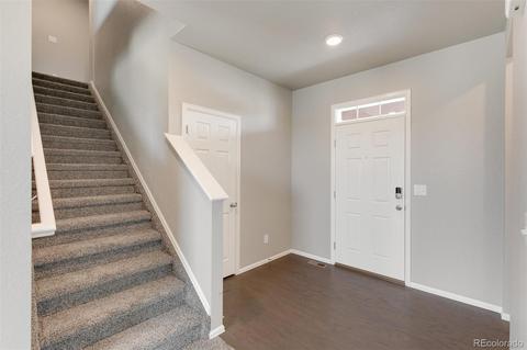 19997 E 62nd Ave, Aurora, CO 80019 photo 2