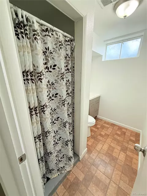 Bath - 7610 Tejon St, Denver, CO 80221 photo 3 of 3