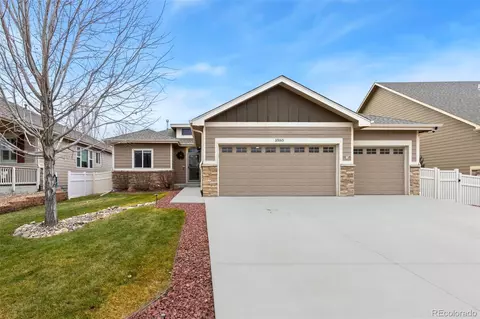 10165 Dover St, Longmont, CO 80504