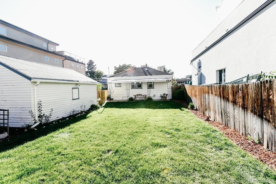  3520 S Emerson St, Englewood, CO 80113 photo 5