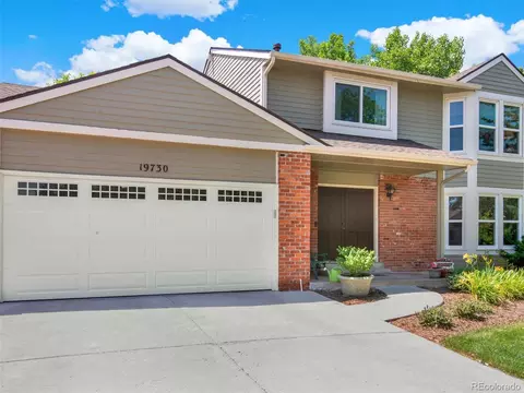 19730 E Flora Pl, Aurora, CO 80013 photo 3