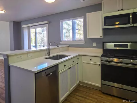 Kitchen - 6973 Summerset Ave, Firestone, CO 80504 photo 4 of 4