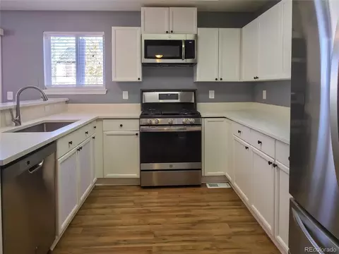 Kitchen - 6973 Summerset Ave, Firestone, CO 80504 photo 3 of 4