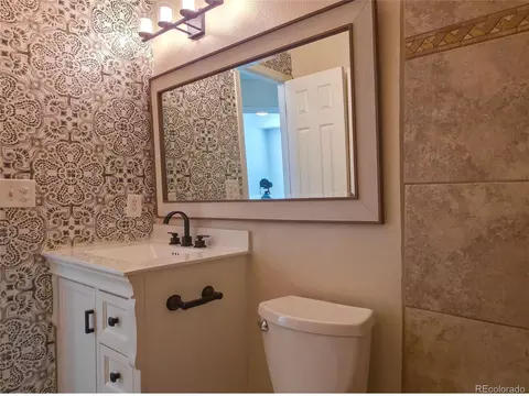 Bath - 6973 Summerset Ave, Firestone, CO 80504 photo 3 of 8