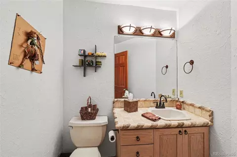 Bath - 1784 Deer Trail Rd, Boulder, CO 80302 photo 5 of 5