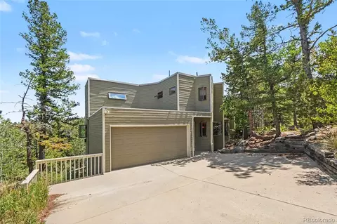 Exterior - 1784 Deer Trail Rd, Boulder, CO 80302 photo 2 of 11