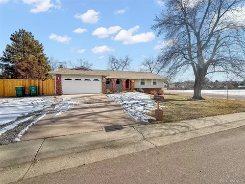 7746 S Gray St, Littleton, CO 80128