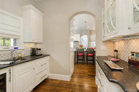 2217 Ivanhoe St, Denver, CO 80207 photo 8