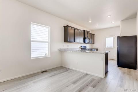 388 Maple St, Bennett, CO 80102 photo 7