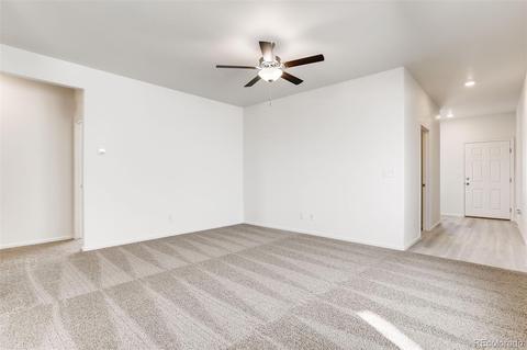 388 Maple St, Bennett, CO 80102 photo 6