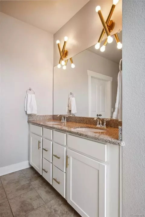 10599 25th Dr, Aurora, CO 80010 photo 38