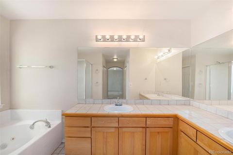 1773 E 164th Pl, Thornton, CO 80602 photo 4