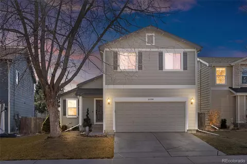 16358 E Phillips Ln, Englewood, CO 80112