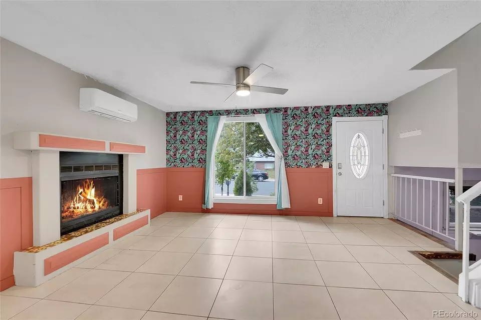 Living - 1336 S Zeno Way, Aurora, CO 80017 photo 1 of 7