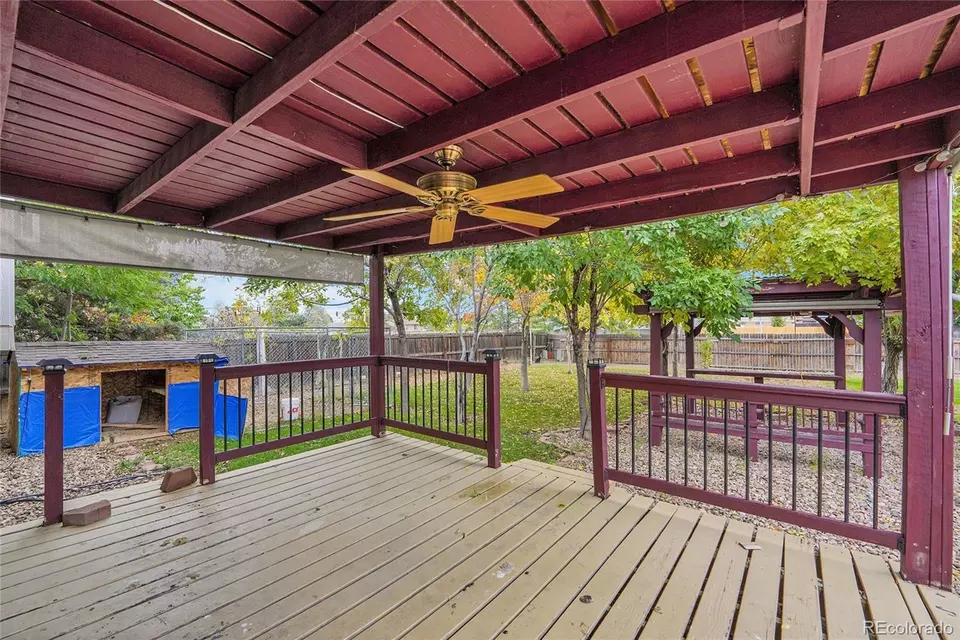 Exterior - 1336 S Zeno Way, Aurora, CO 80017 photo 4 of 10