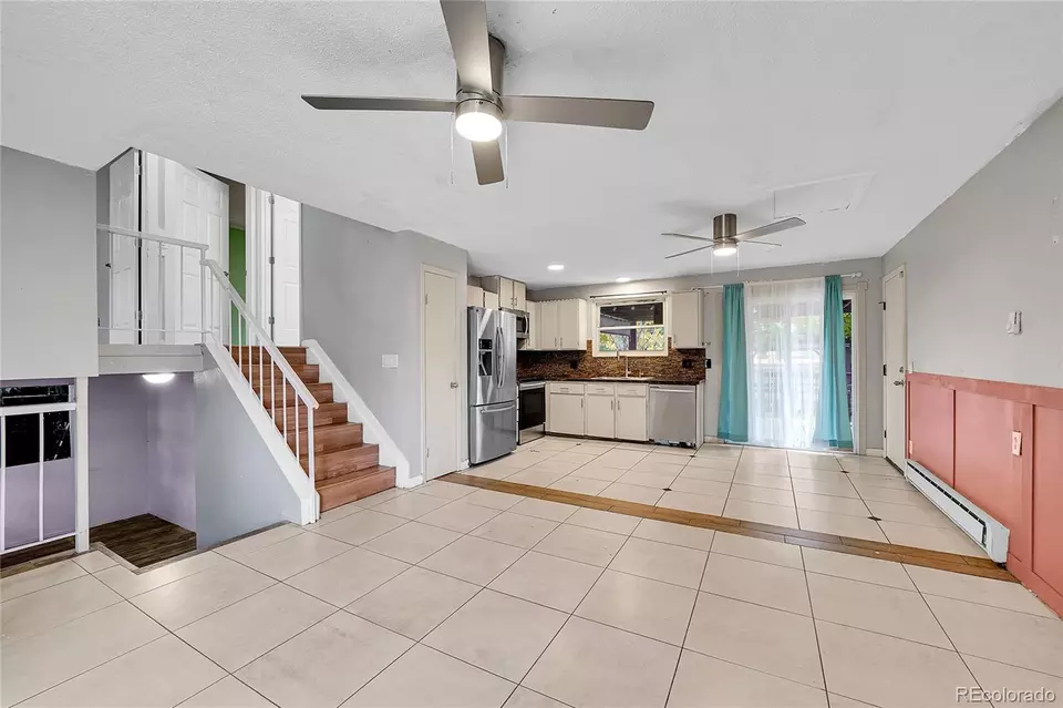 Living - 1336 S Zeno Way, Aurora, CO 80017 photo 3 of 7