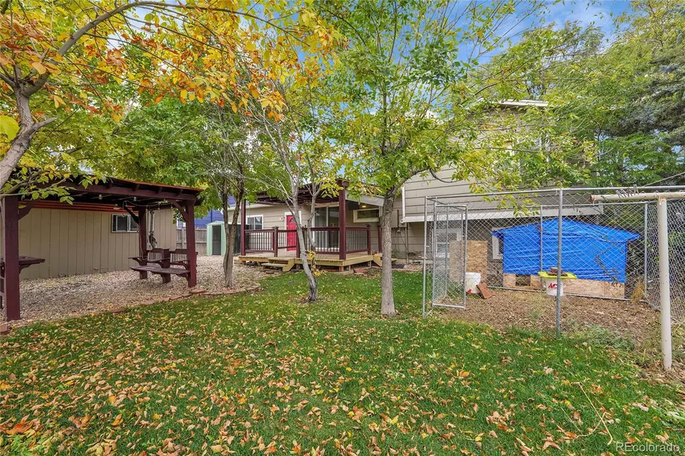 Exterior - 1336 S Zeno Way, Aurora, CO 80017 photo 8 of 10