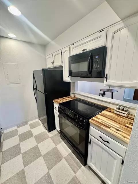 14224 E 1st Dr #A07, Aurora, CO 80011