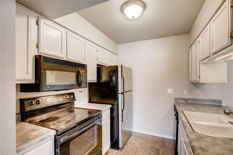 459 Wright St #205, Lakewood, CO 80228 photo 3