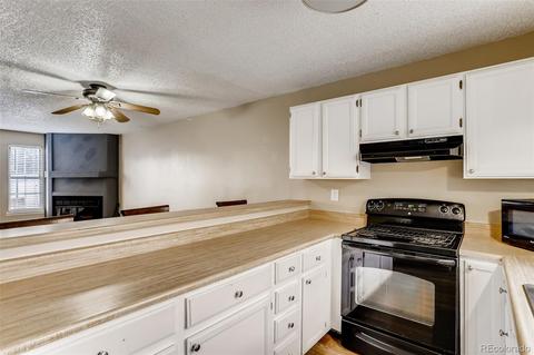 17125 E Chenango Ave #D, Aurora, CO 80015 photo 3