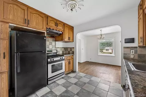 Kitchen - 1996 Lima St, Aurora, CO 80010 photo 1 of 3