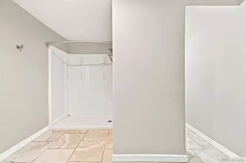 Bath - 17454 E Prentice Cir, Centennial, CO 80015 photo 4 of 5