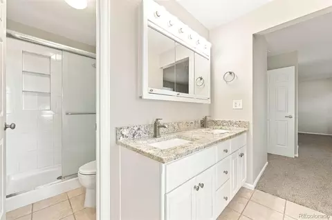 Bath - 17454 E Prentice Cir, Centennial, CO 80015 photo 1 of 5