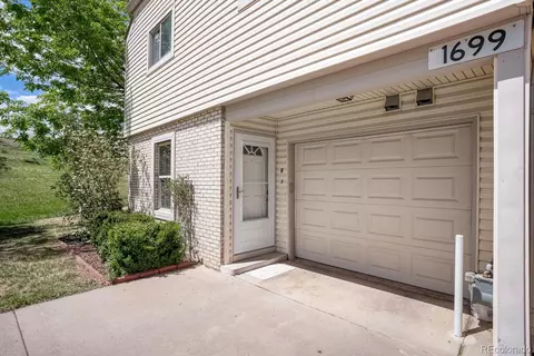 1699 S Lee St #B, Lakewood, CO 80232