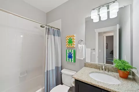 Bath - 8026 E 35th Ave, Denver, CO 80238 photo 5 of 5