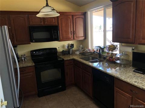 4561 Eugene Way, Denver, CO 80239 photo 6